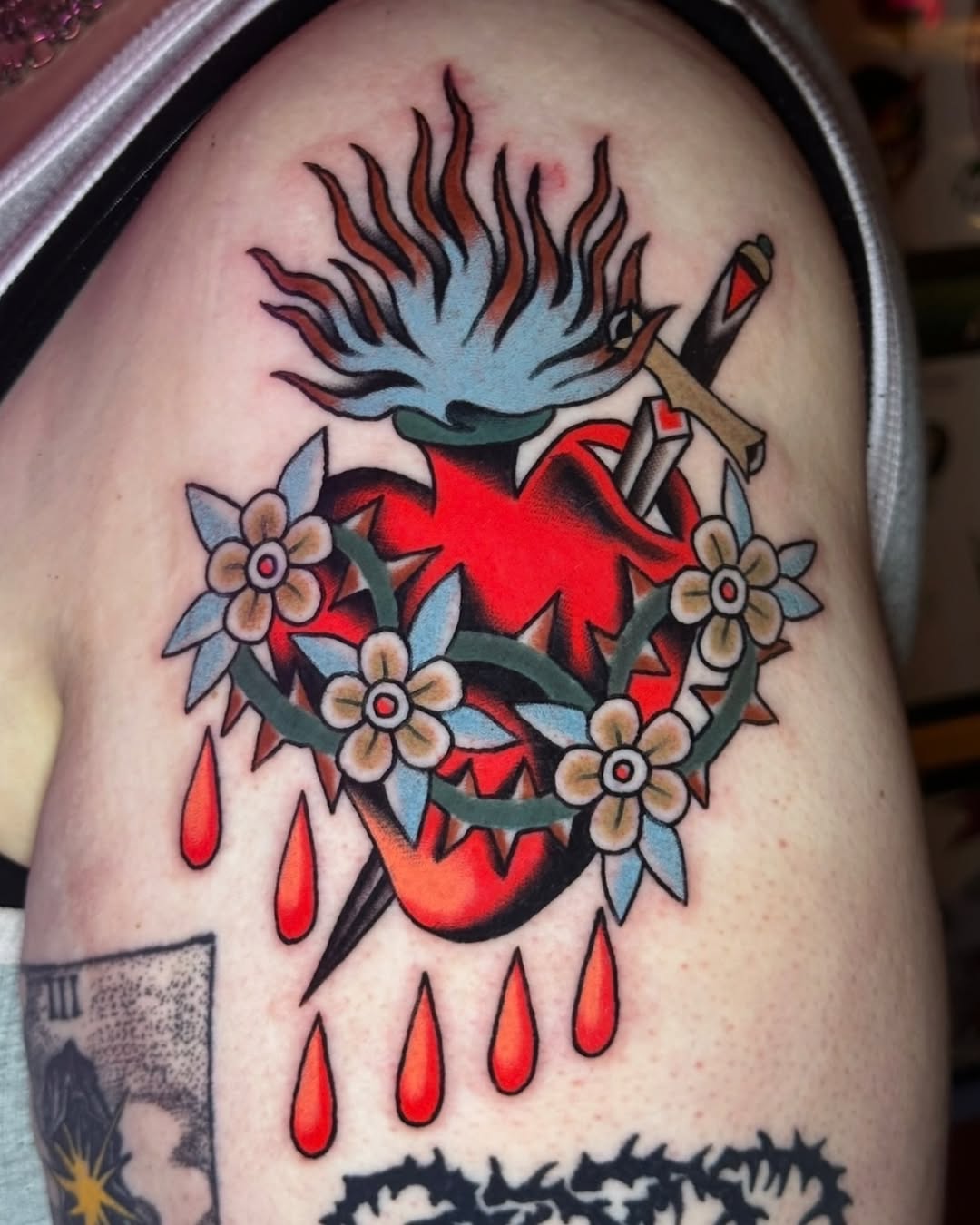 Tattoo by @biancafeliciamaria — american_traditional, illustrative