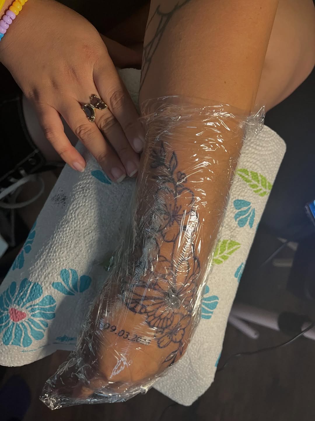 Tattoo by @inkbylaybae โ fine_line