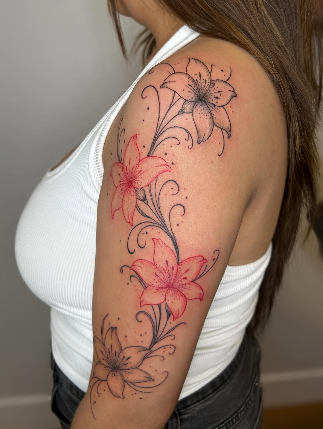 Tattoo by @dazeeinkstudio โ fine_line