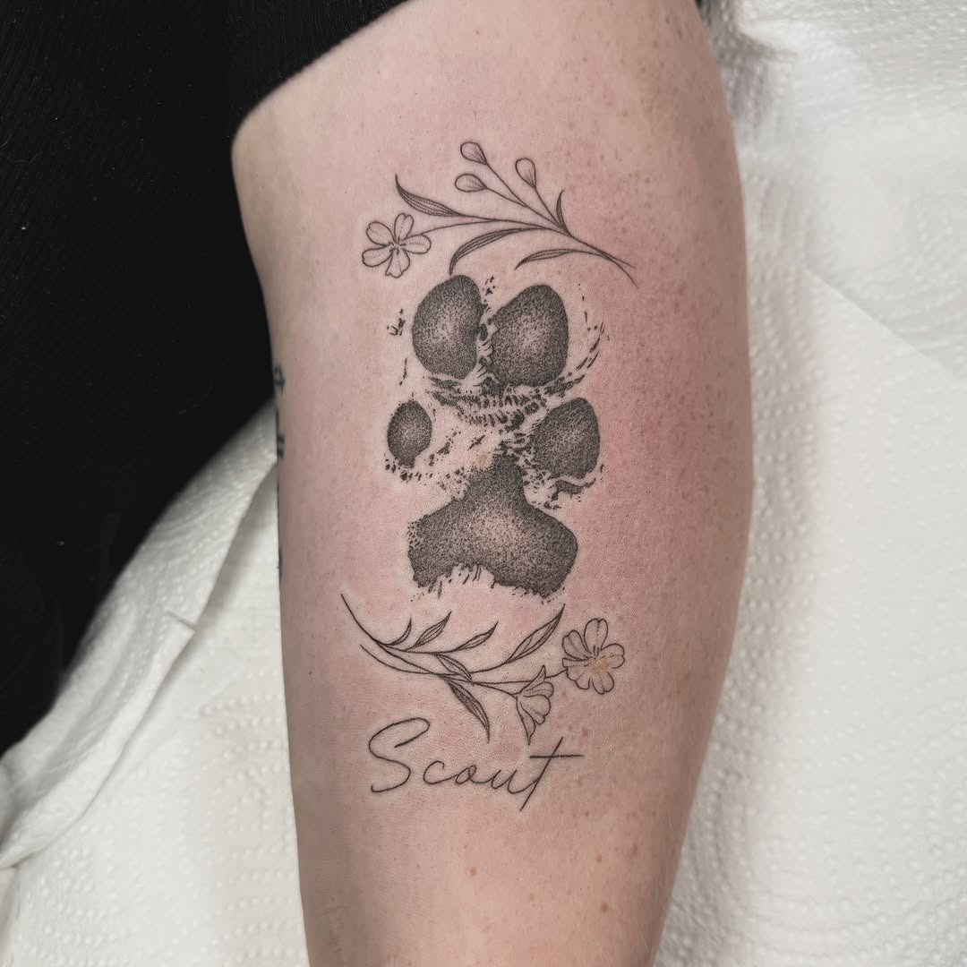 Tattoo by @kmillertattoo — fine_line