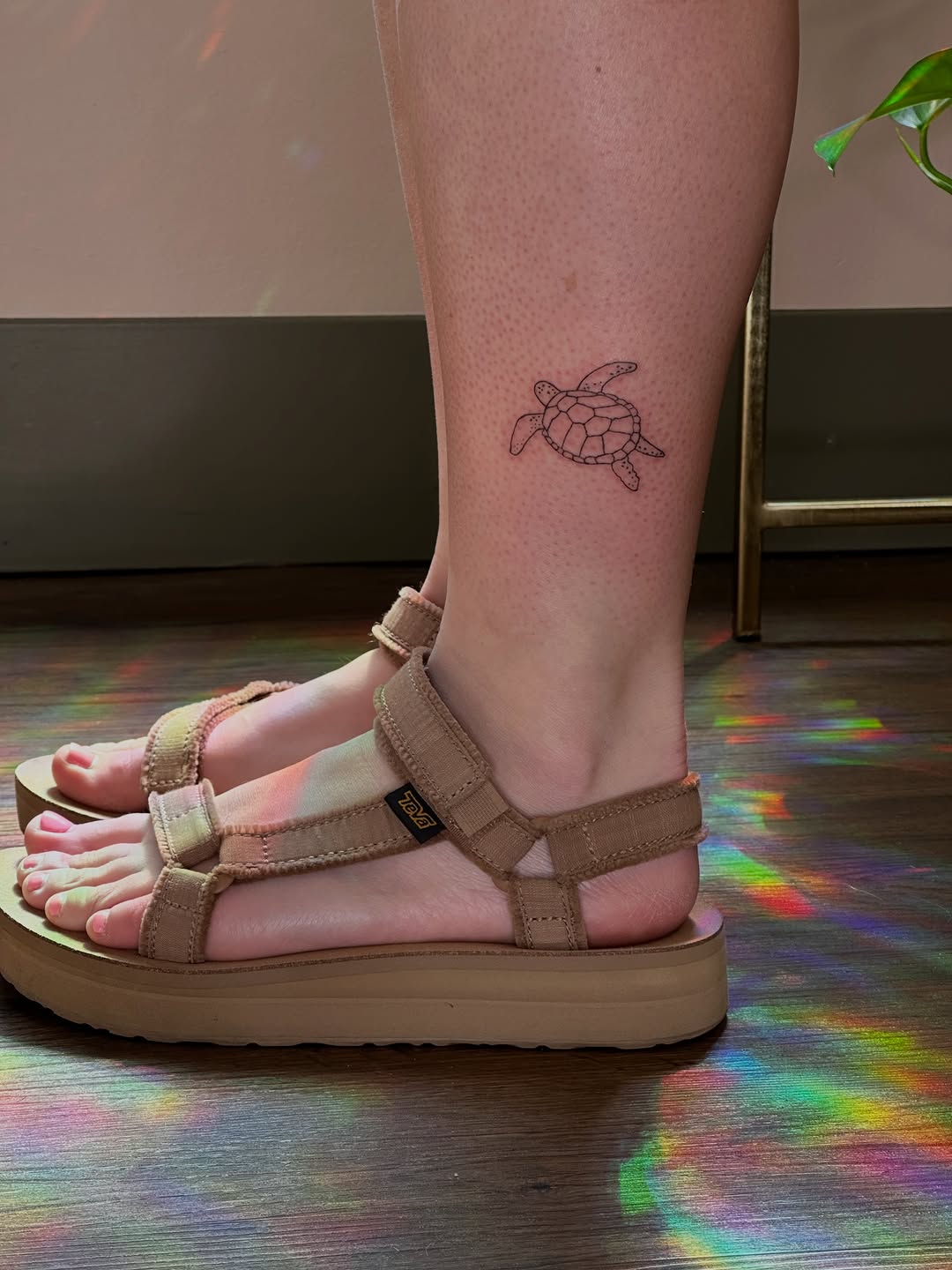 Tattoo by @novelinktattoo — fine_line, minimalist