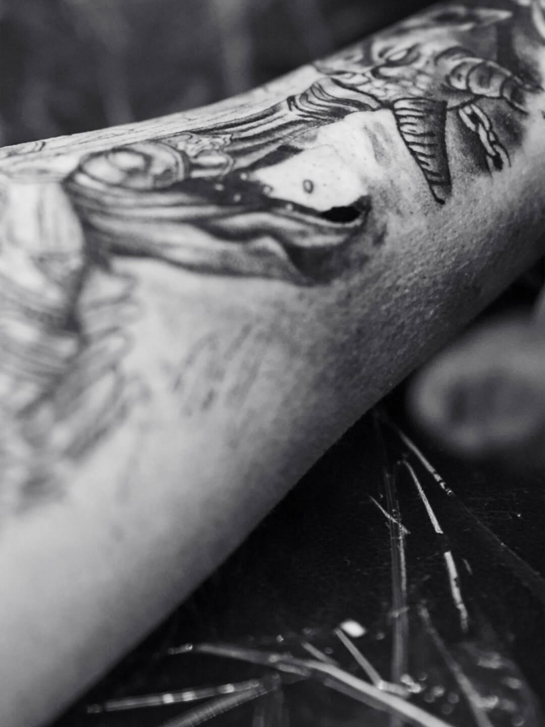 Tattoo by @brandi.dandy.tattoos β black_and_grey, realism