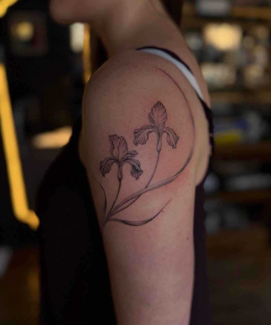Tattoo by @lilztatz — fine_line, black_and_grey