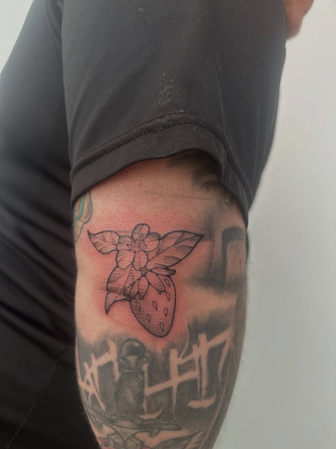 Tattoo by @nimimatattoo — fine_line