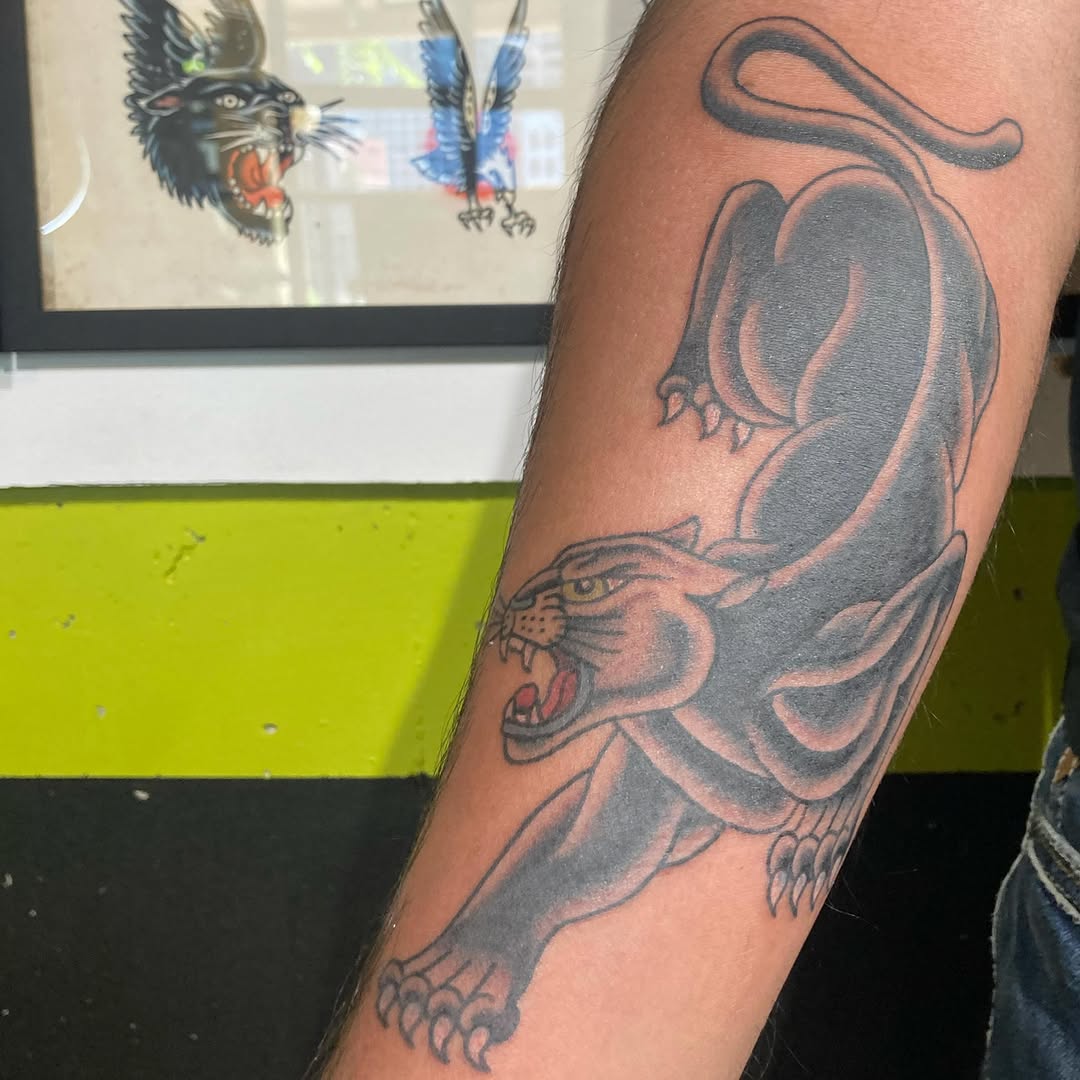 Tattoo by @queendaddytattoos — american_traditional