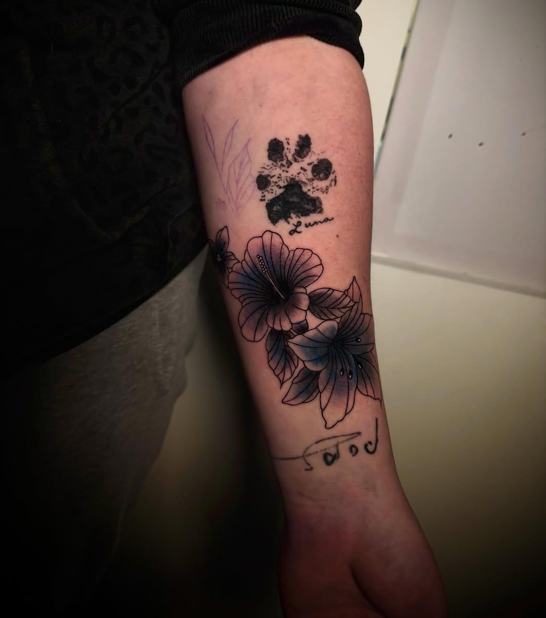 Tattoo by @morbid_studioss — fine_line, black_and_grey