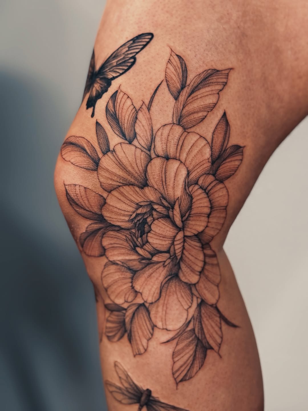 Tattoo by @olgatattooing — black_and_grey