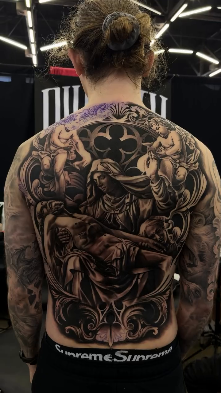 Tattoo by @tattoosbyivang โ japanese_irezumi, black_and_grey