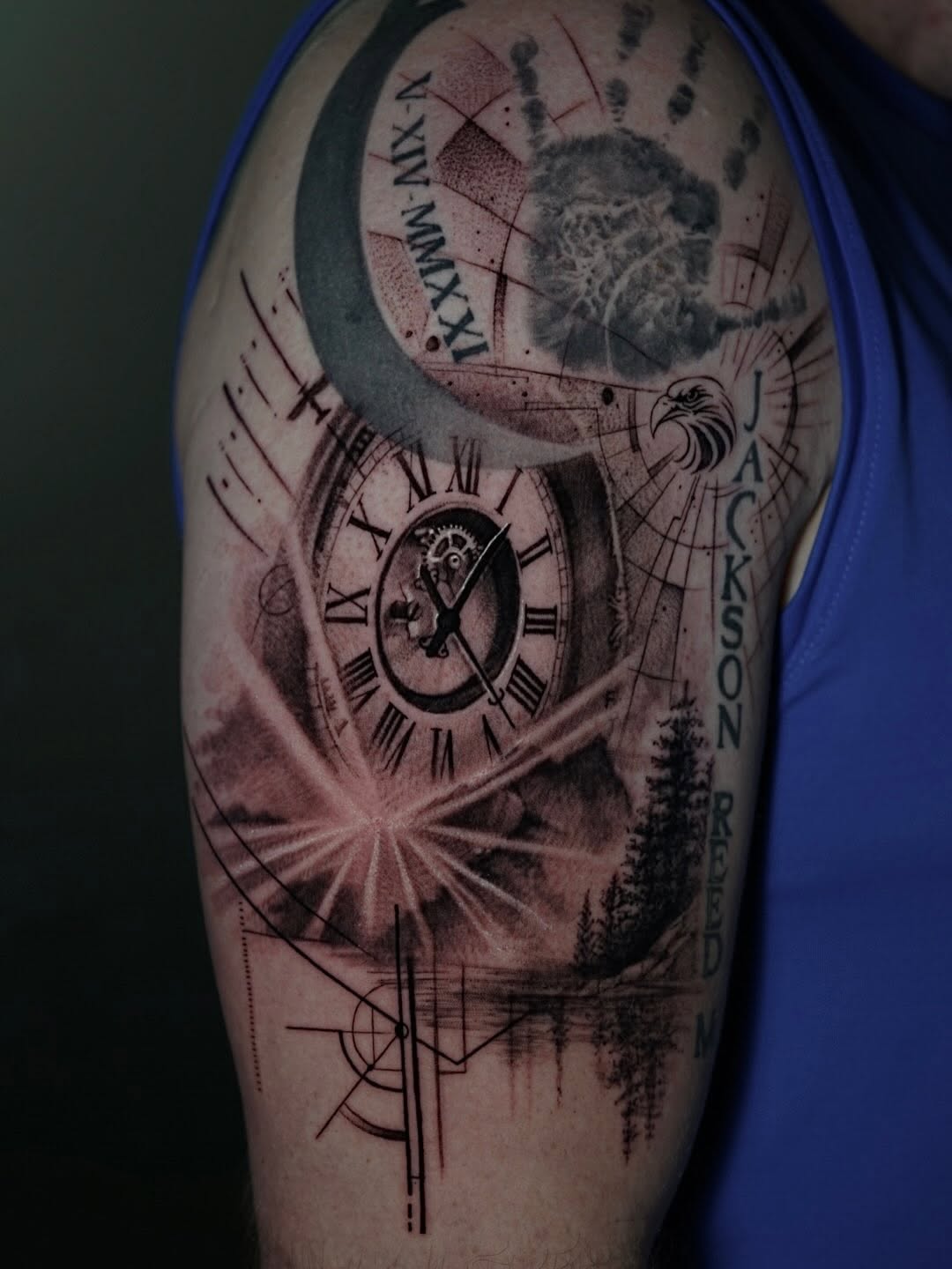 Tattoo by @sabstatts — black_and_grey, illustrative