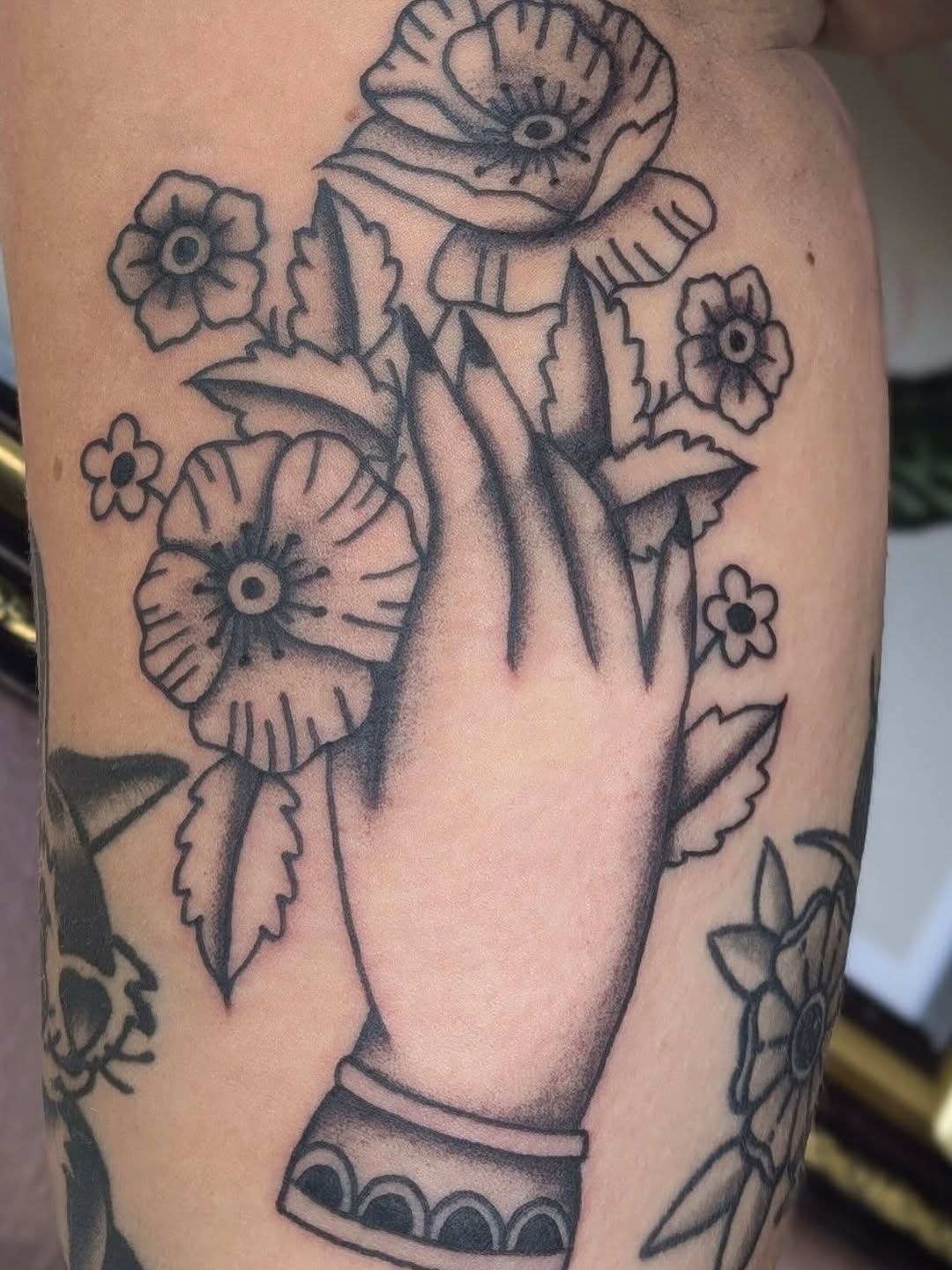 Tattoo by @qualiitygreen — american_traditional, illustrative