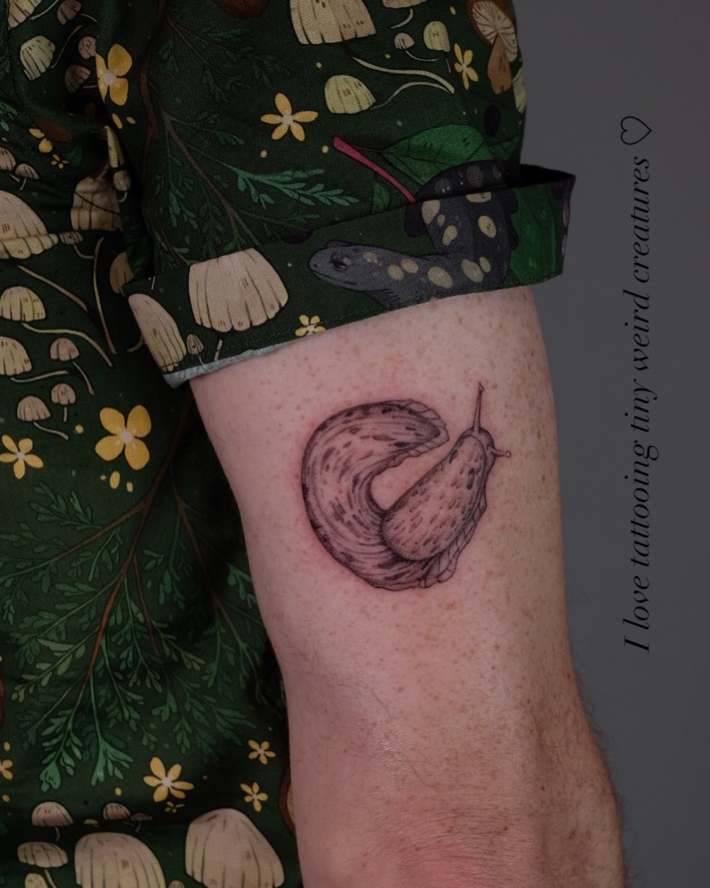 Tattoo by @sunpersimmon.tattoo — black_and_grey, illustrative