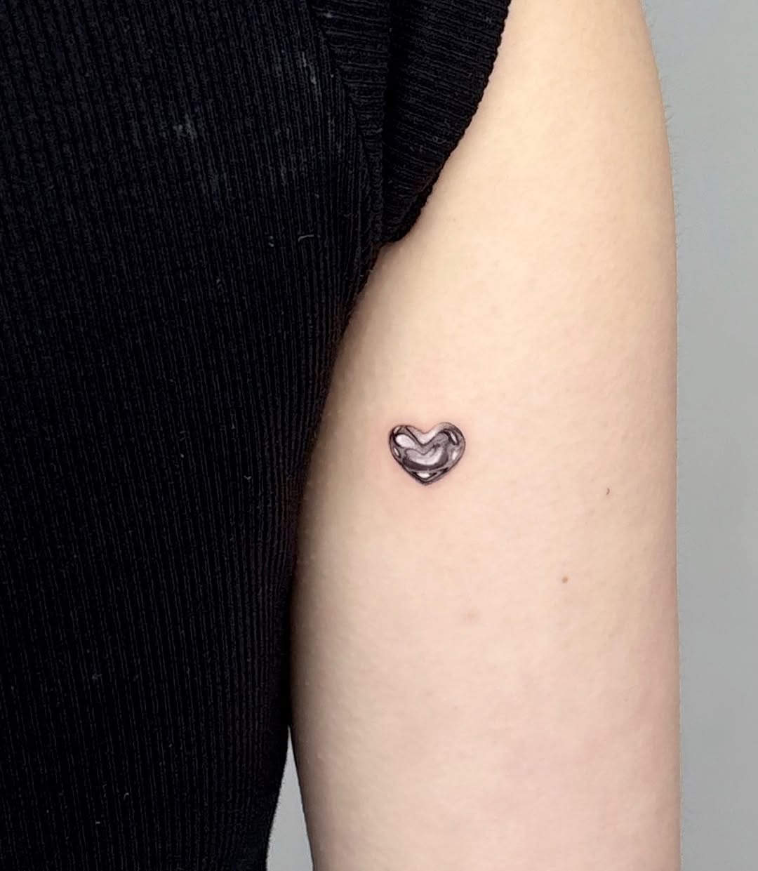 Tattoo by @nyangwol_tattoo — fine_line, realism