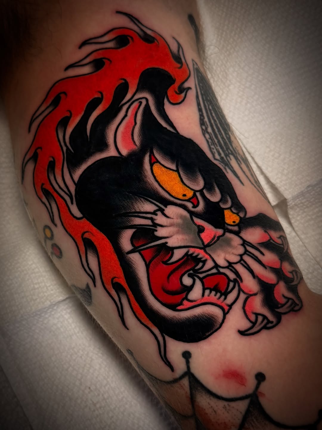 Tattoo by @daveoztattoo — american_traditional, illustrative