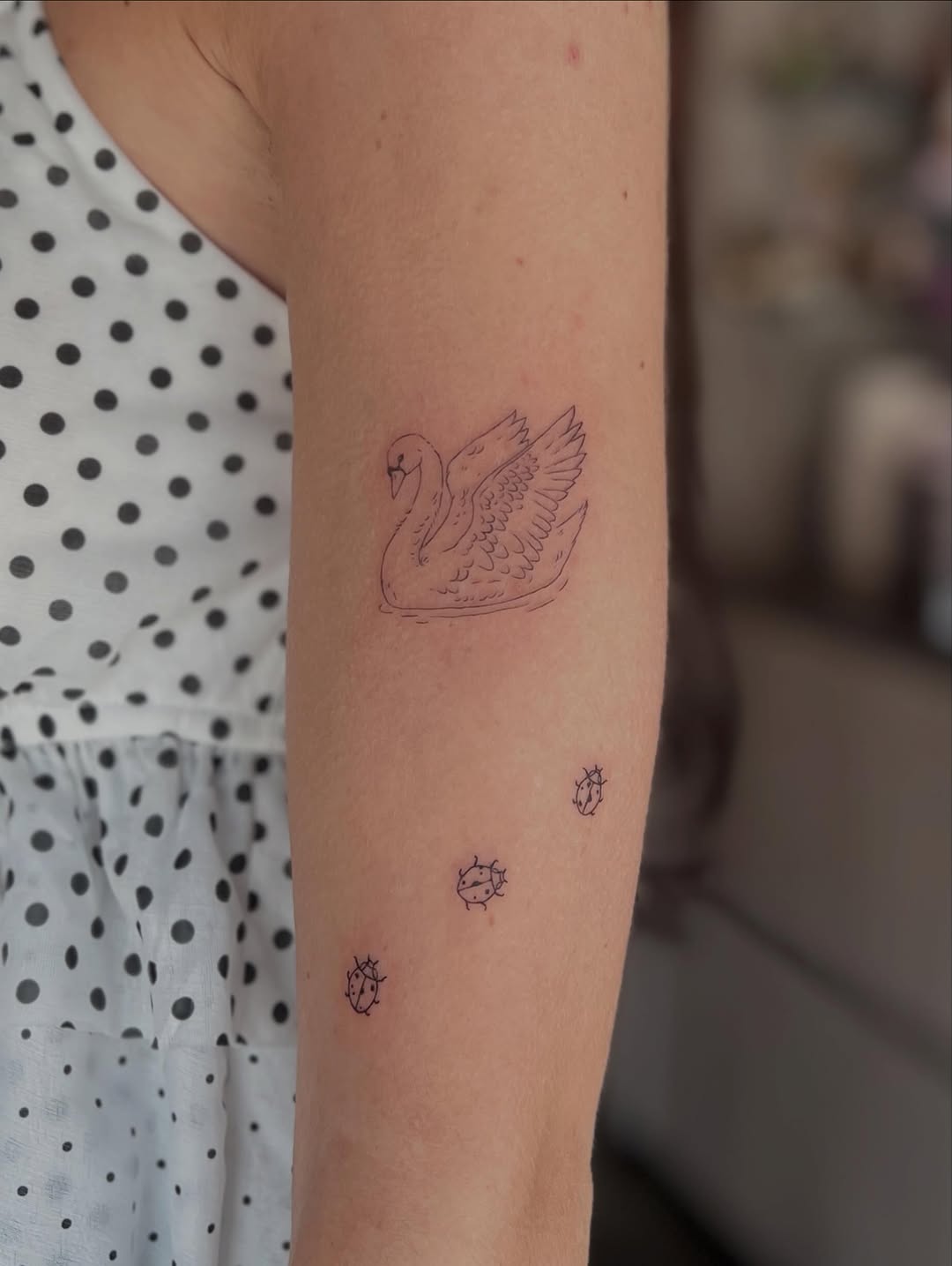 Tattoo by @tattsbykat_ — fine_line, minimalist