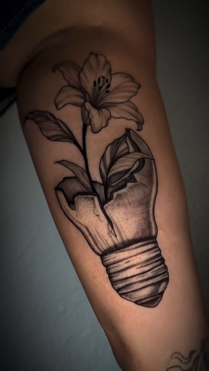 Tattoo by @ryan_tattoos_ β black_and_grey, realism