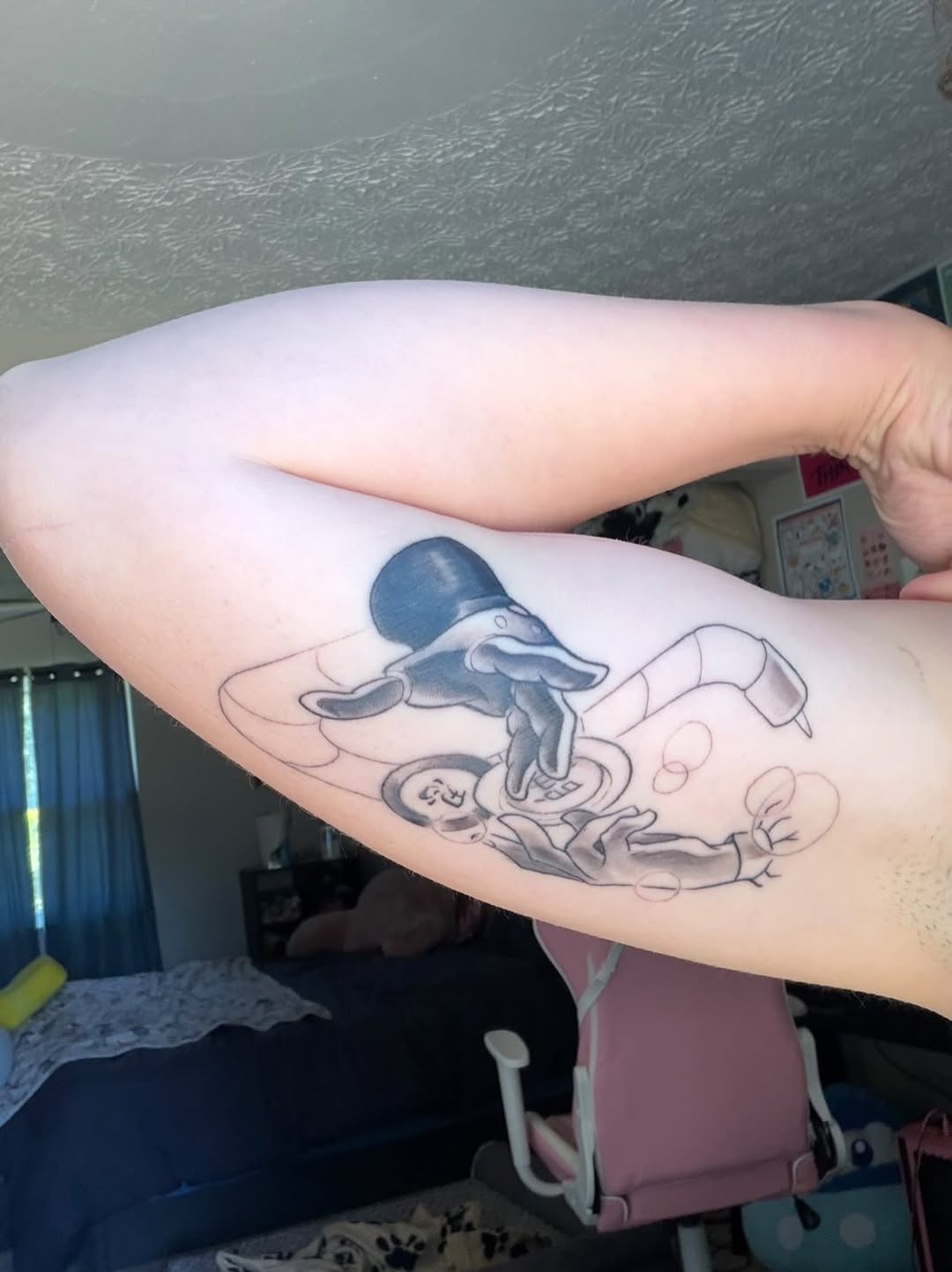 Tattoo by @leethemillennial — black_and_grey, new_school