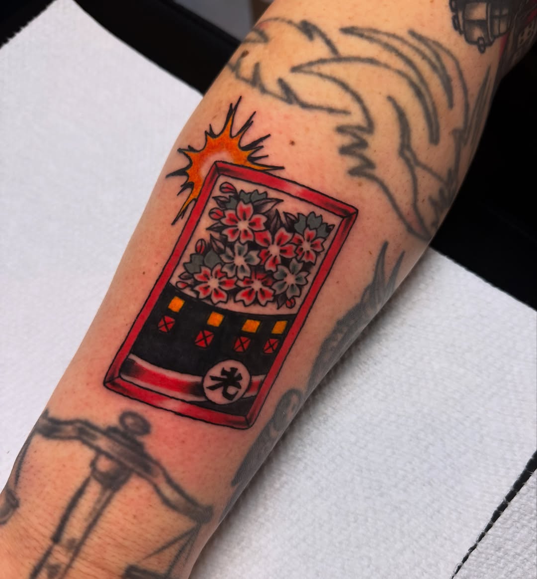 Tattoo by @scquilly โ american_traditional
