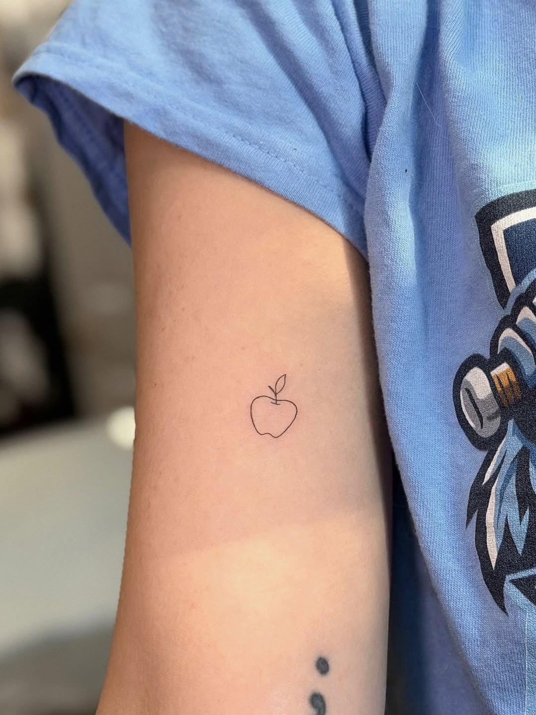 Tattoo by @tattoo_hazzard — fine_line, minimalist
