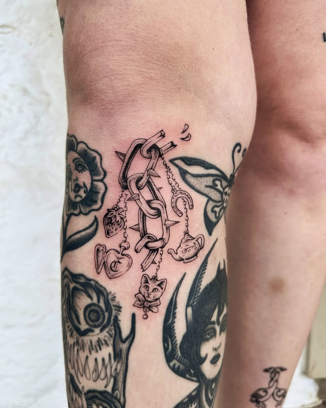 Tattoo by @ornatebones β black_and_grey