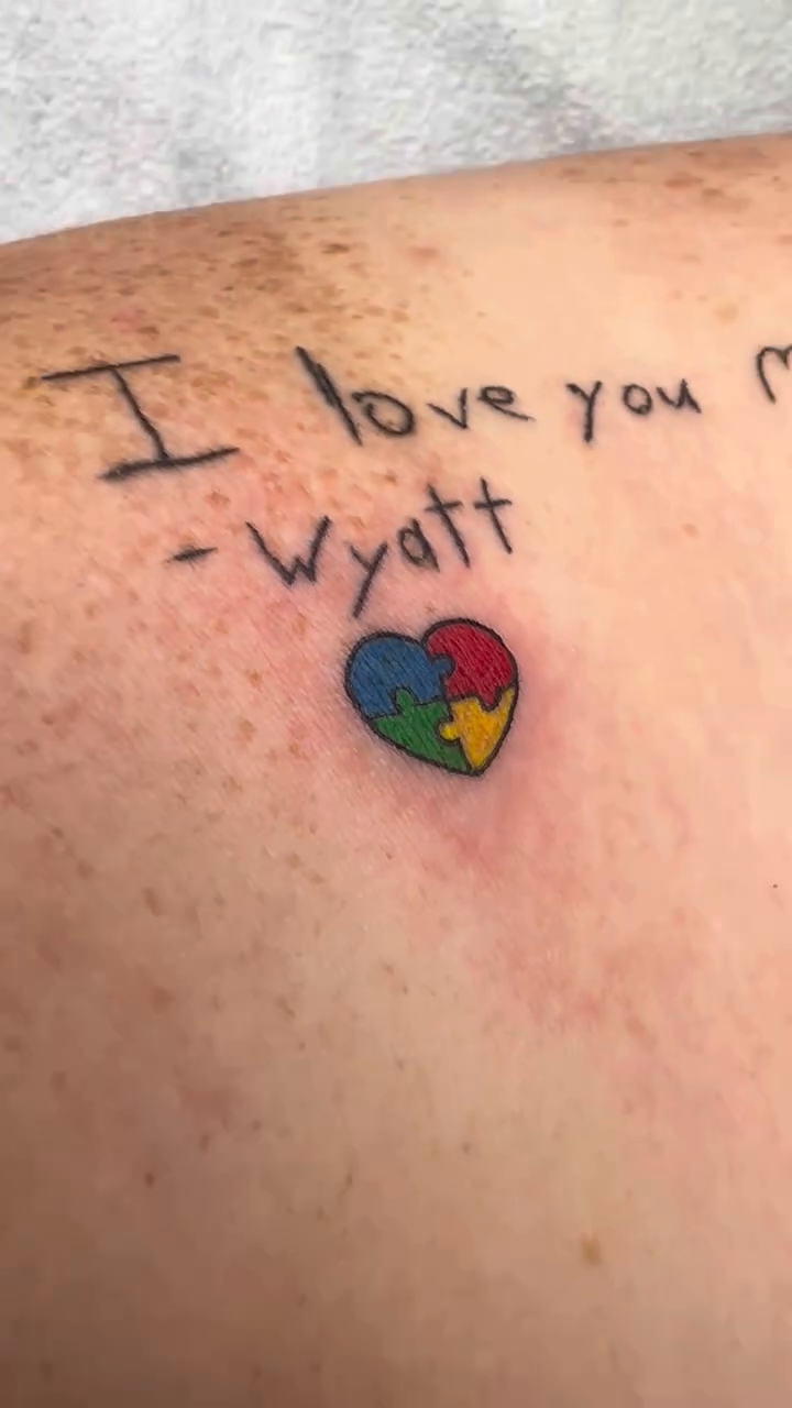 Tattoo by @susantattoo — fine_line