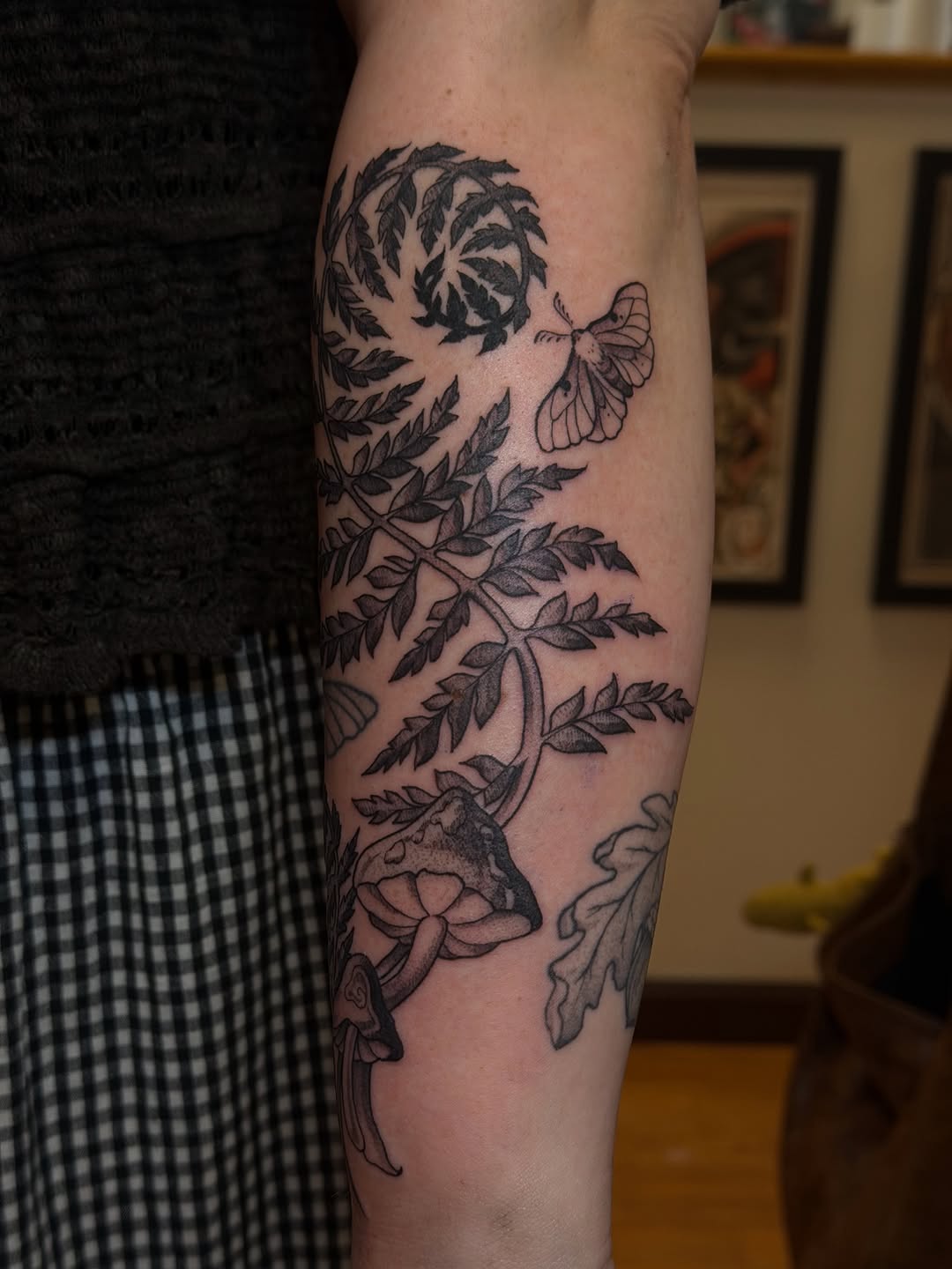 Tattoo by @gianna.tattoos — black_and_grey