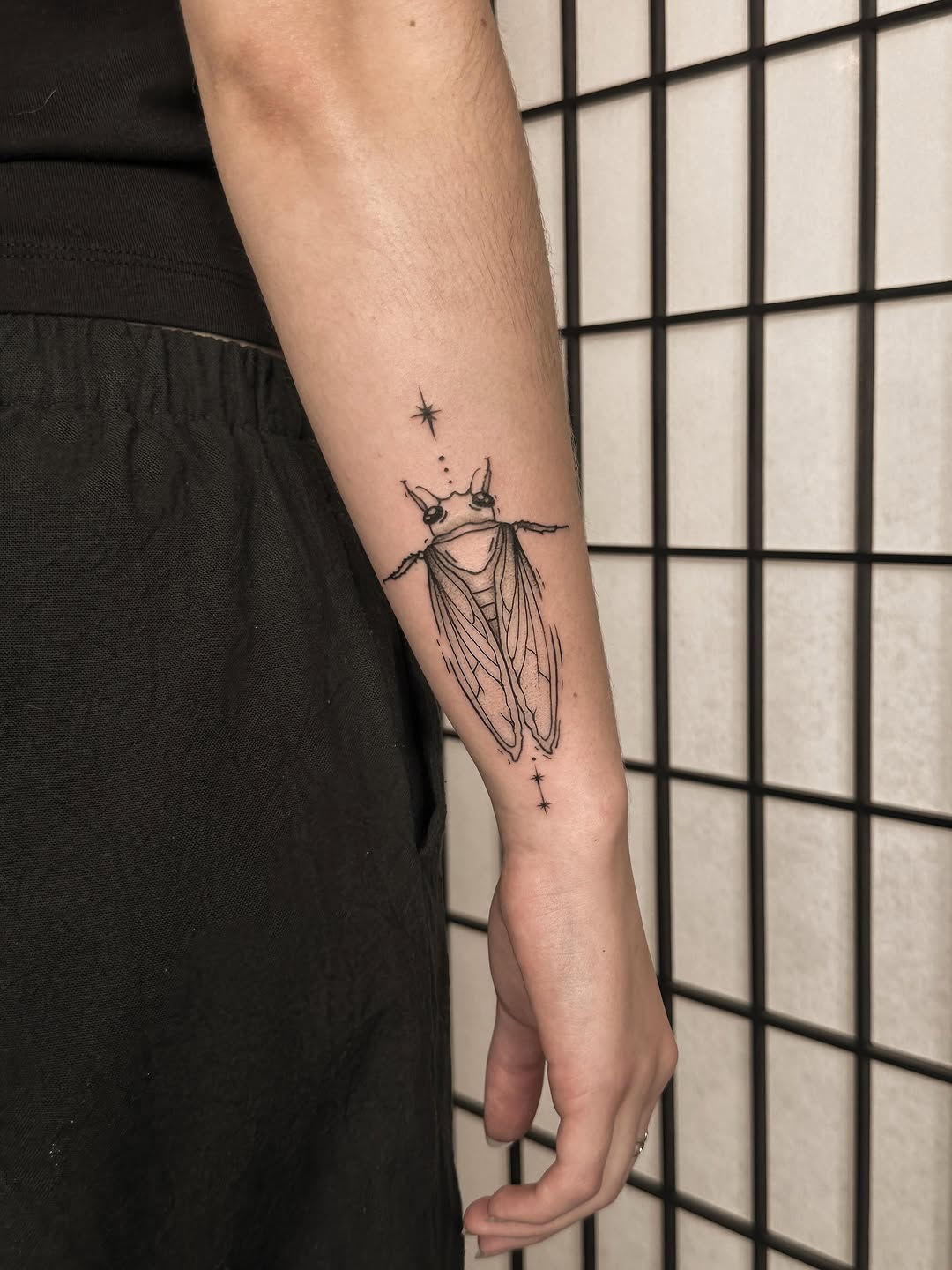 Tattoo by @into.thegraves โ fine_line, minimalist
