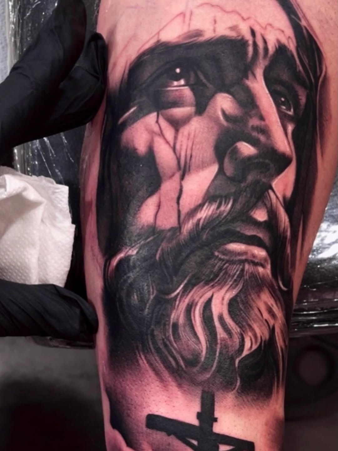 Tattoo by @erickgutierrezart1 — realism, black_and_grey