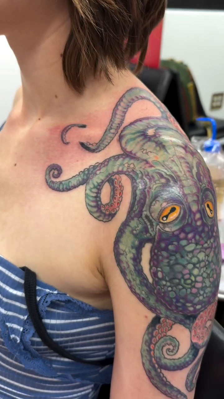 Tattoo by @benaroundtattoos — realism, color