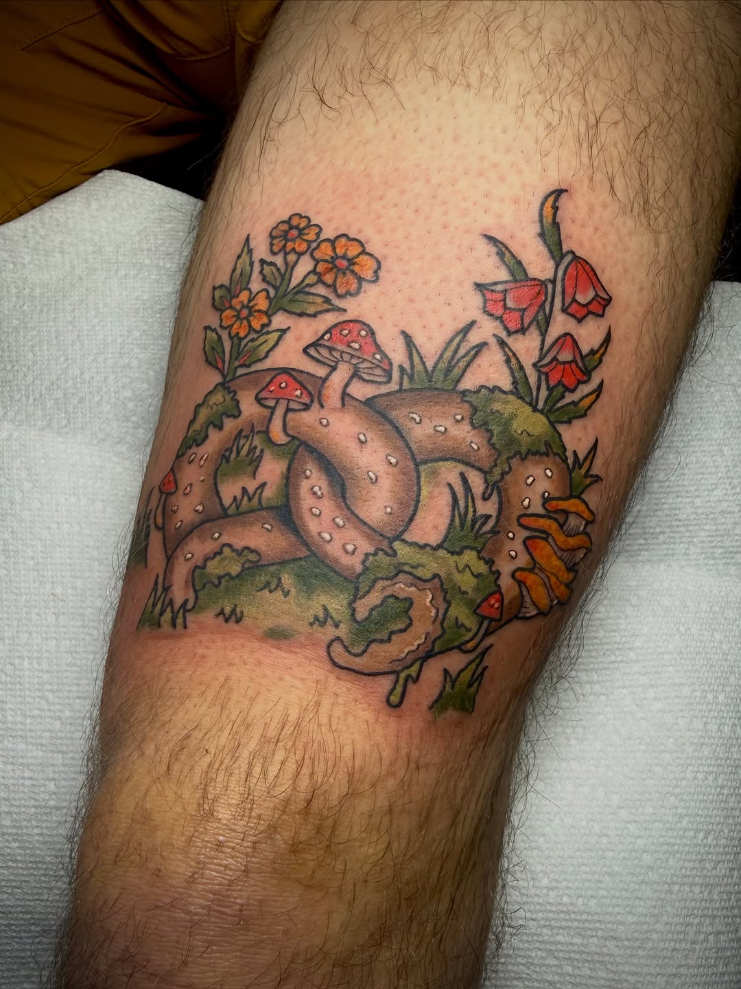 Tattoo by @urmomtat2 — illustrative, new_school