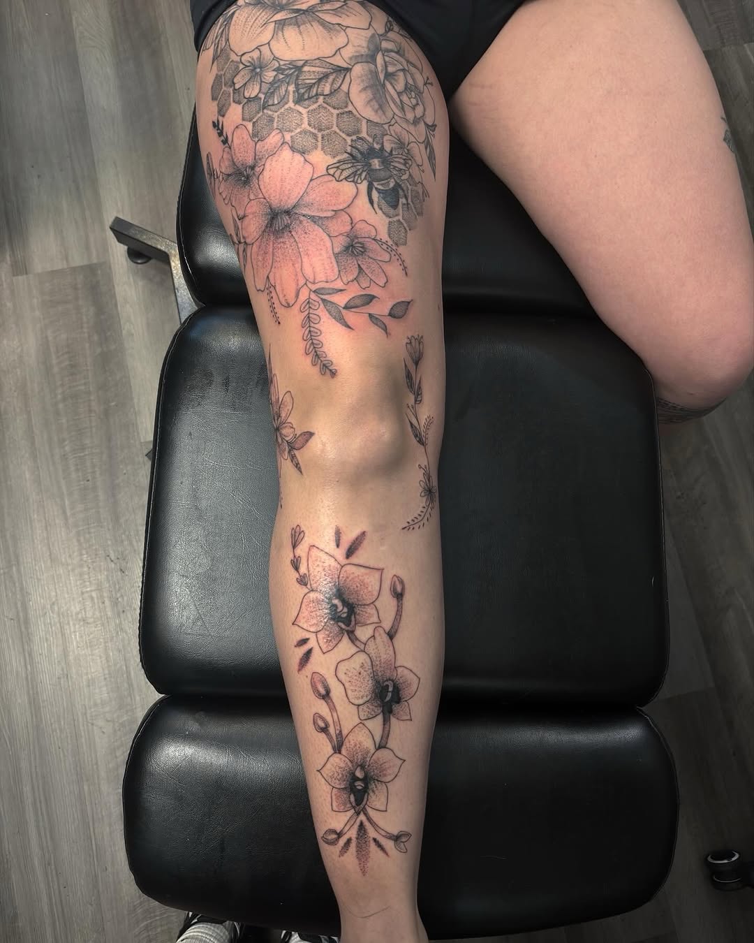 Tattoo by @lexgetinked โ black_and_grey