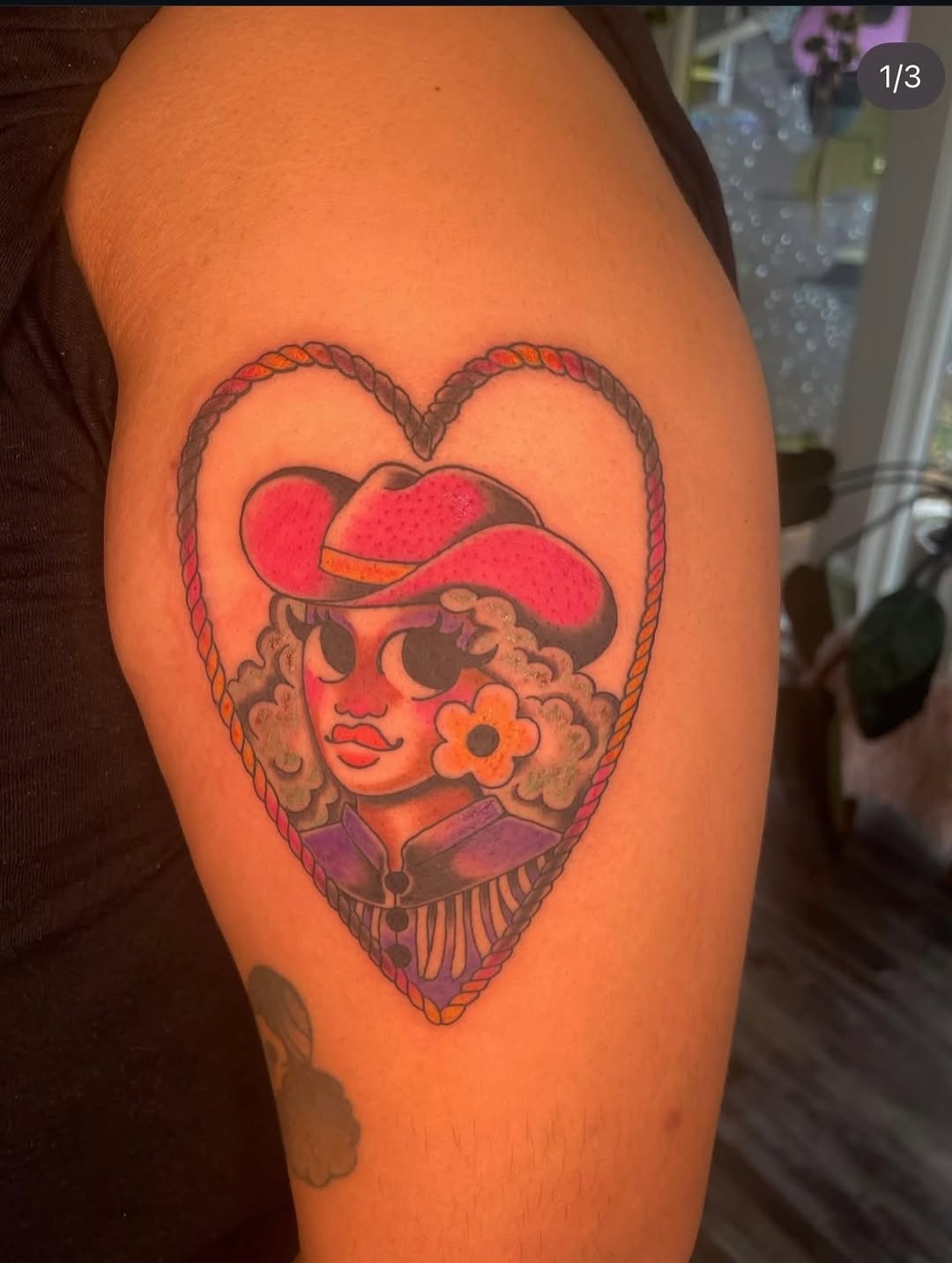 Tattoo by @swamp.blossom ā new_school