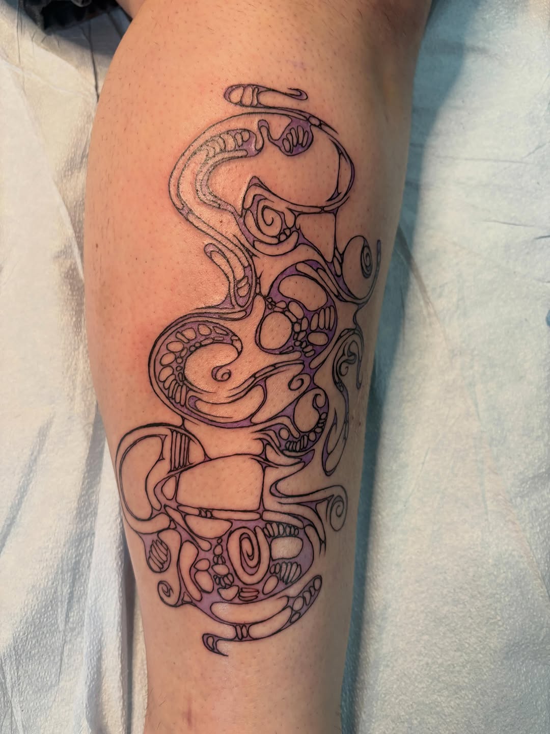 Tattoo by @lifeiscitrus — geometric