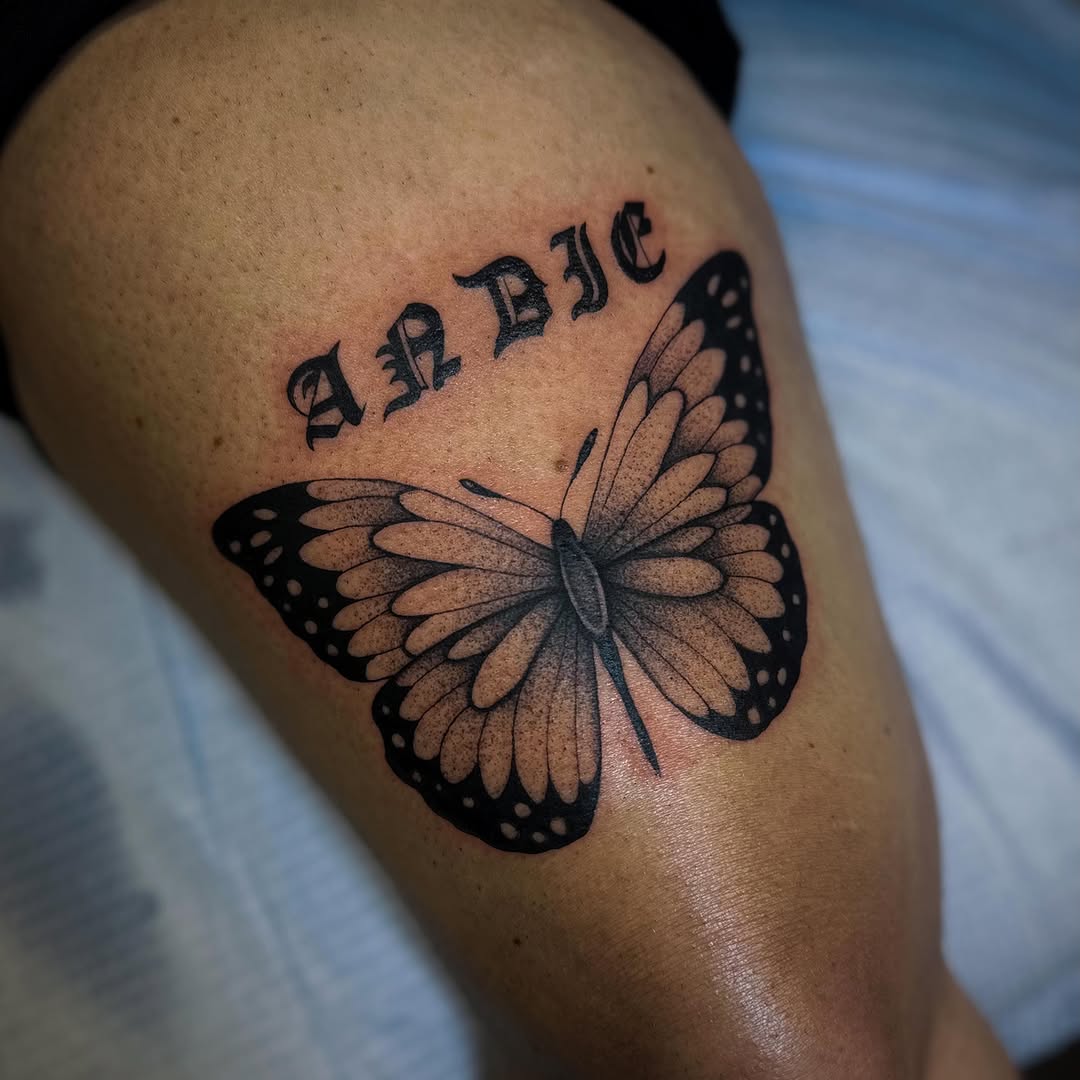 Tattoo by @vivloretattoo — black_and_grey, lettering_script