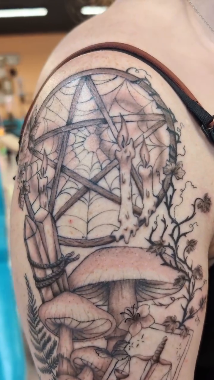 Tattoo by @rhitattoos โ black_and_grey