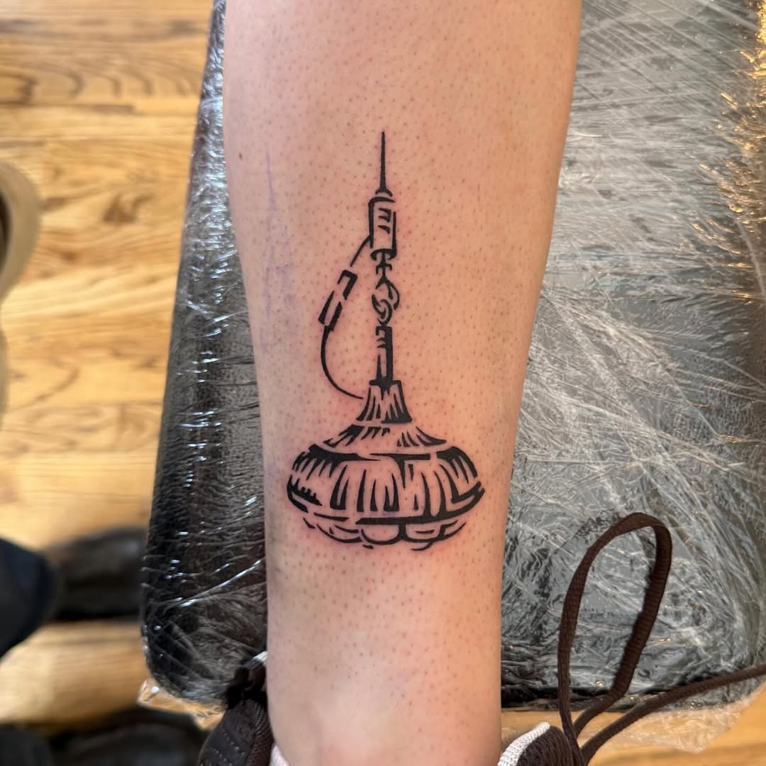 Tattoo by @st_matthew___ — blackwork