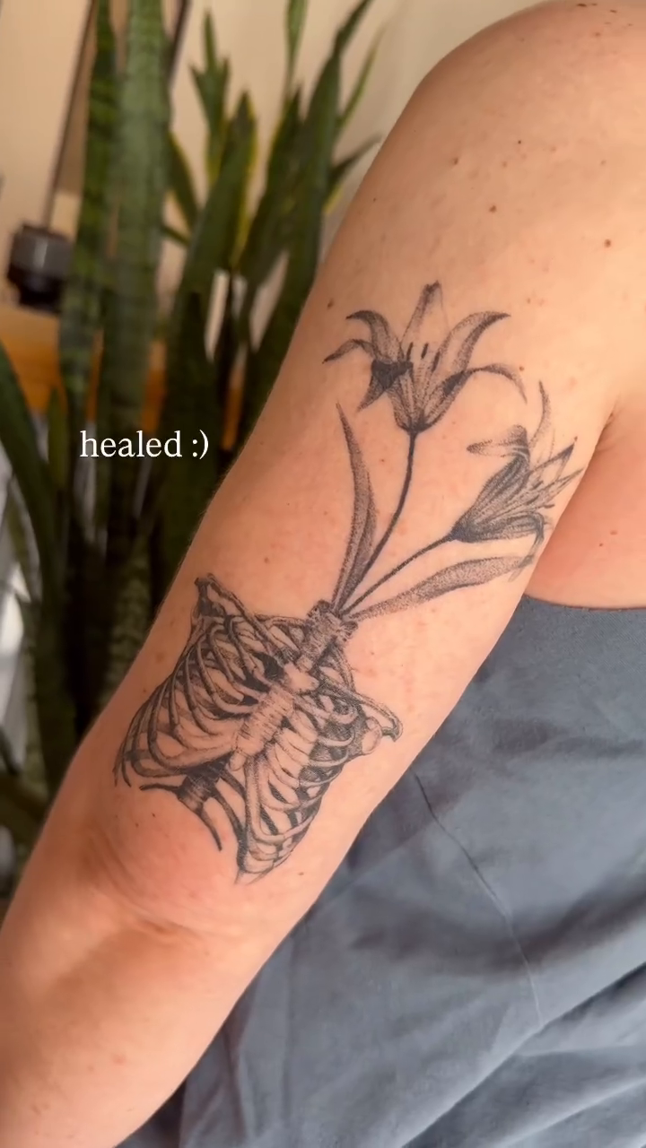 Tattoo by @scaktats โ fine_line