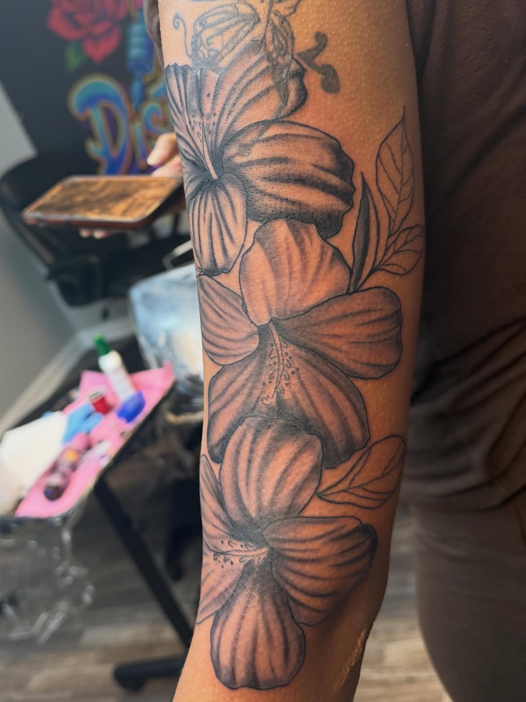 Tattoo by @xandreadavis — black_and_grey