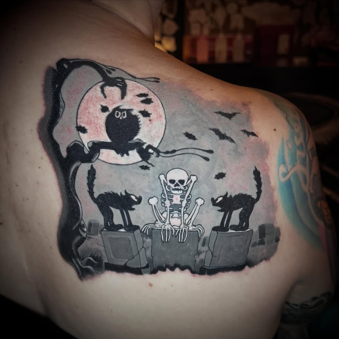 Tattoo by @alexandratattoos โ new_school