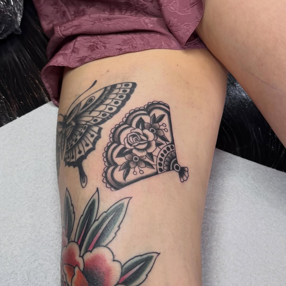 Tattoo by @stephhudsontattoo โ american_traditional