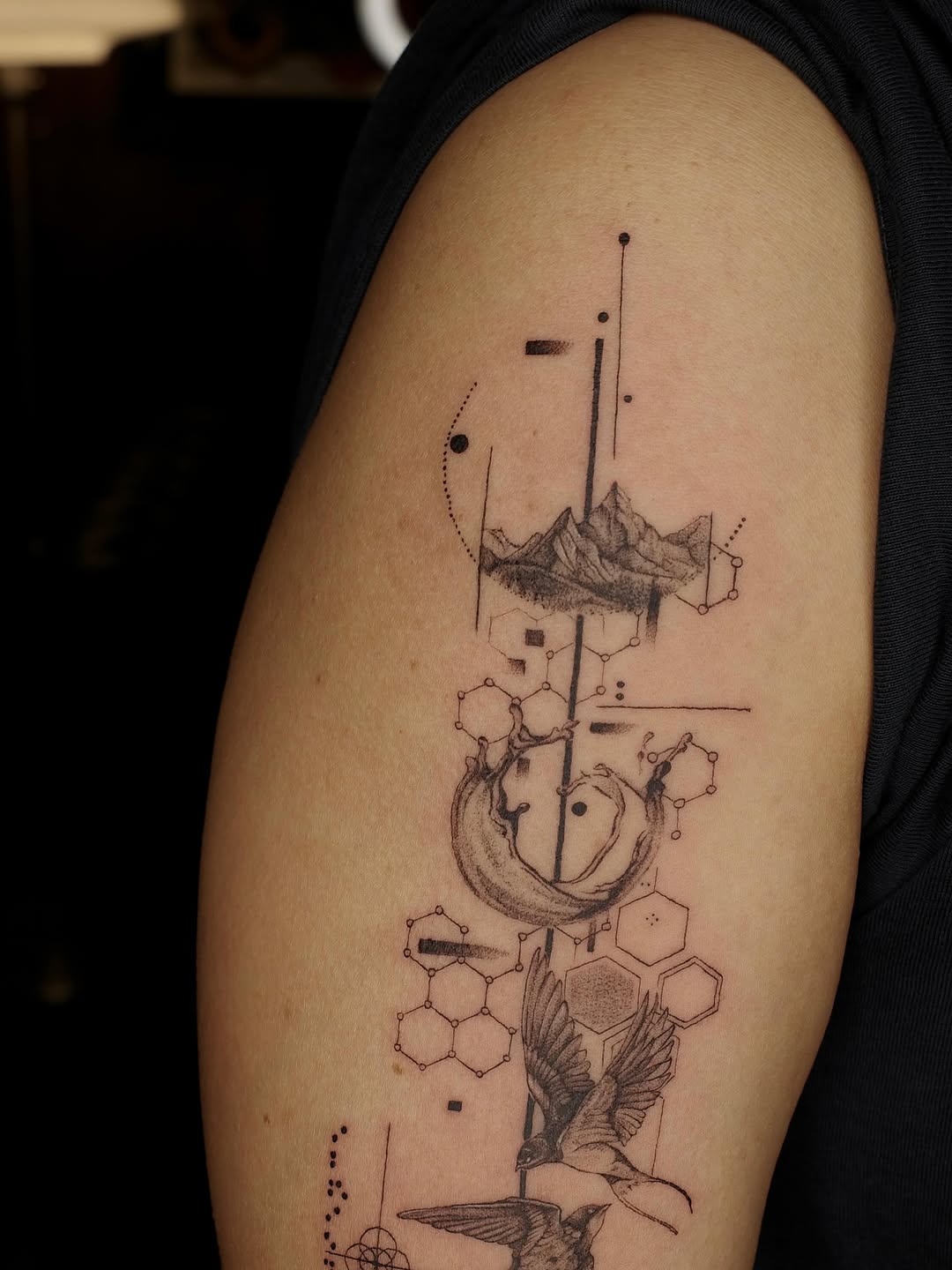 Tattoo by @gf.tattookorat — fine_line, geometric