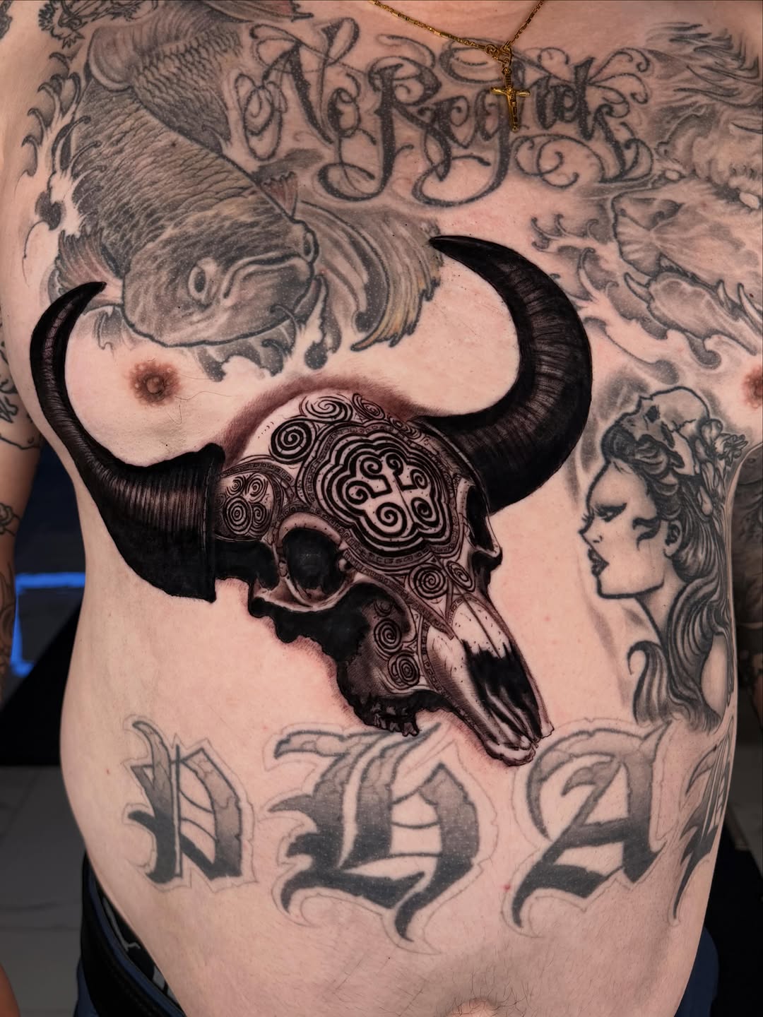 Tattoo by @iddy_sdt — black_and_grey, illustrative