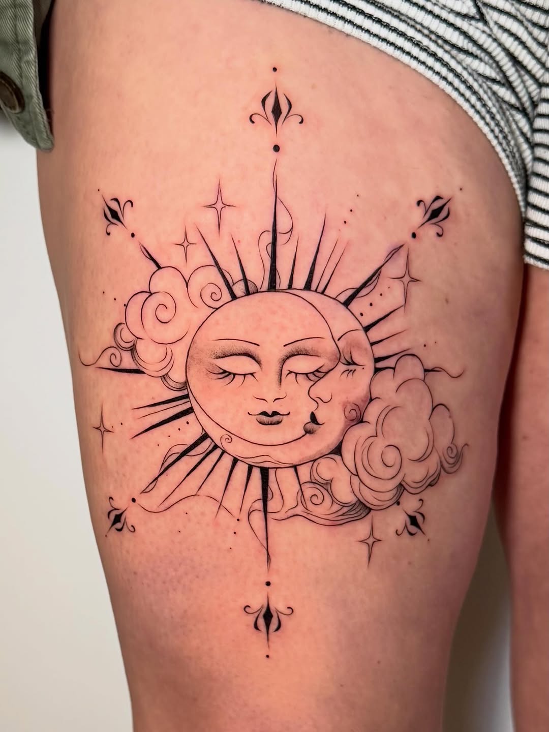 Tattoo by @ry.lynn.tattoos โ fine_line