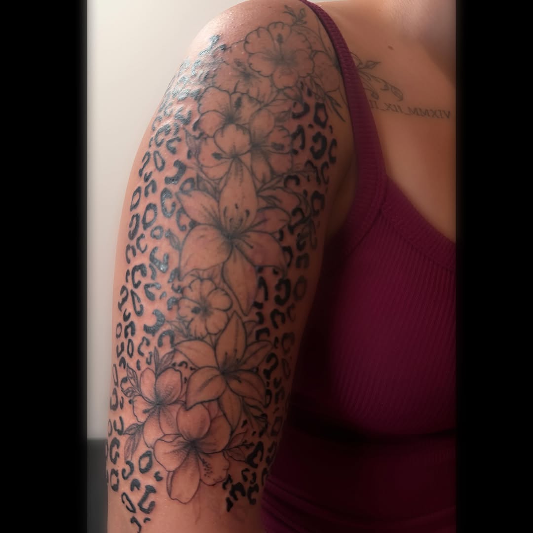Tattoo by @chicana.mayllc — fine_line, black_and_grey