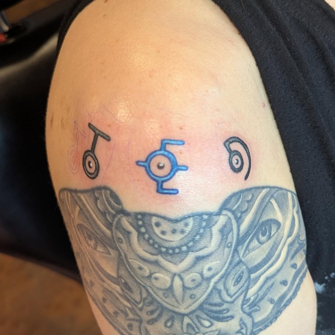 Tattoo by @ravenfm_ink — minimalist
