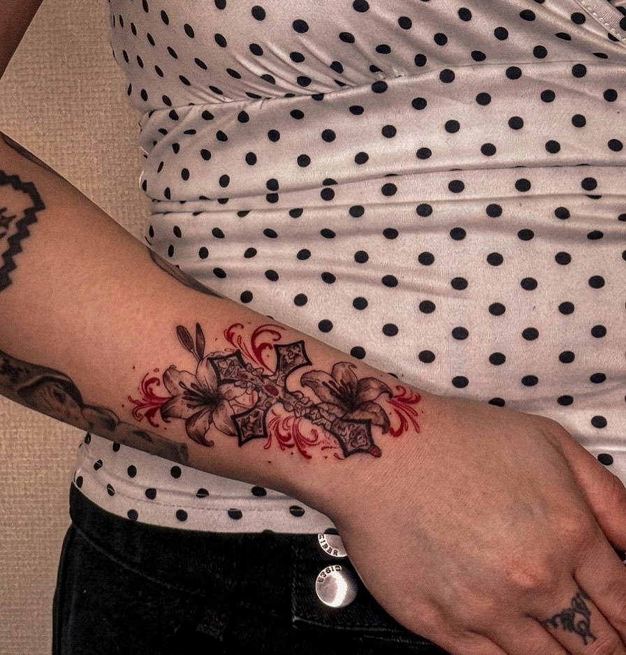 Tattoo by @raeinkz — illustrative, black_and_grey