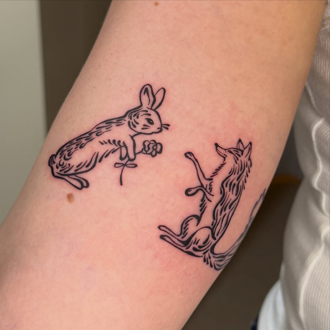 Tattoo by @hansi.ink — illustrative