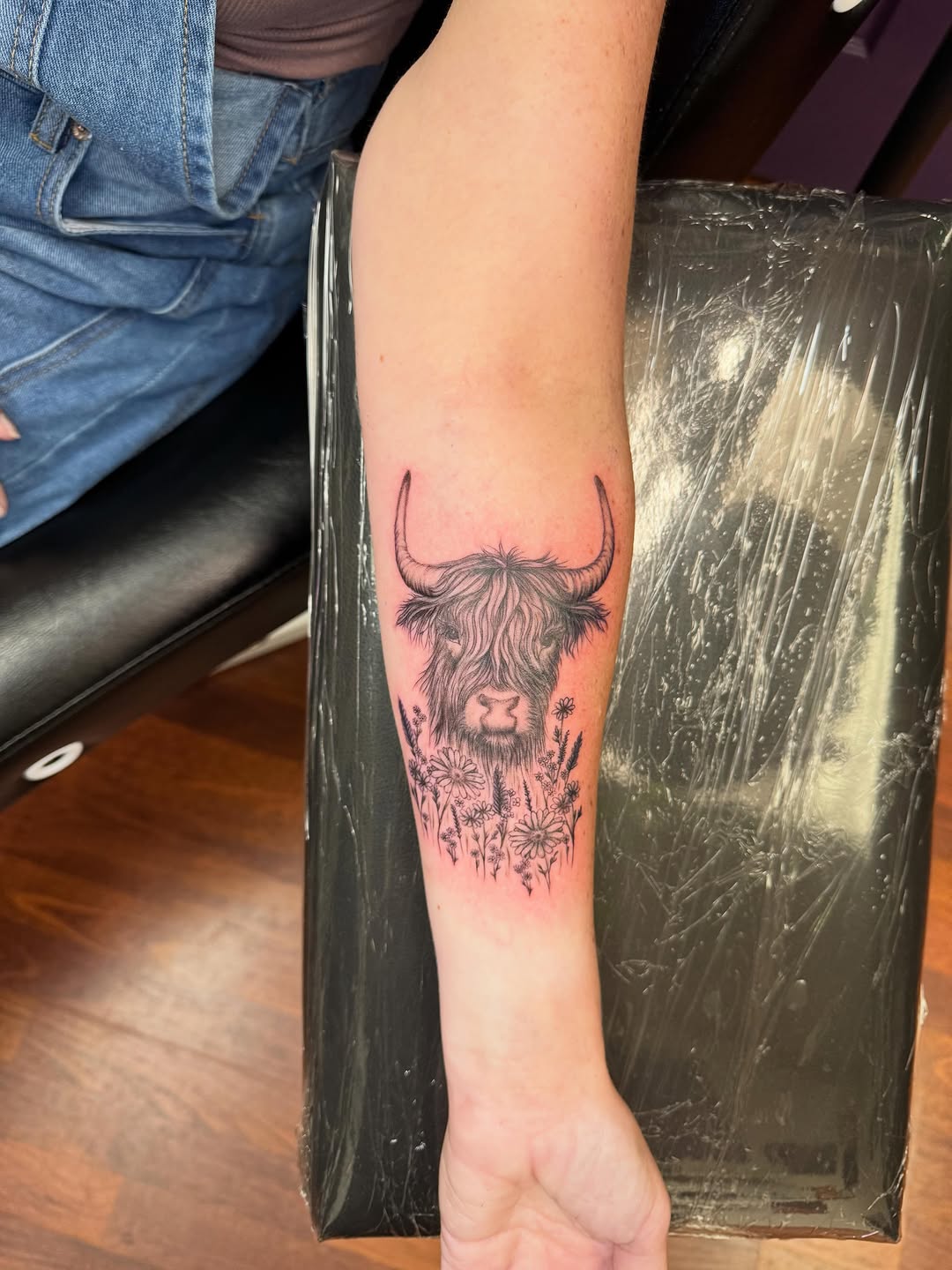 Tattoo by @starby5 — fine_line, black_and_grey