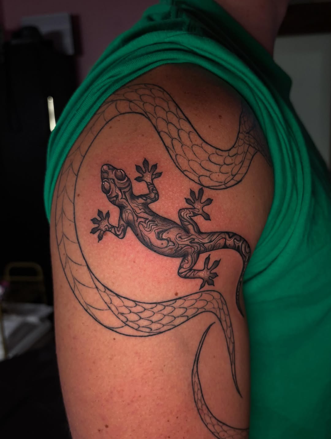 Tattoo by @teavangoghink — black_and_grey