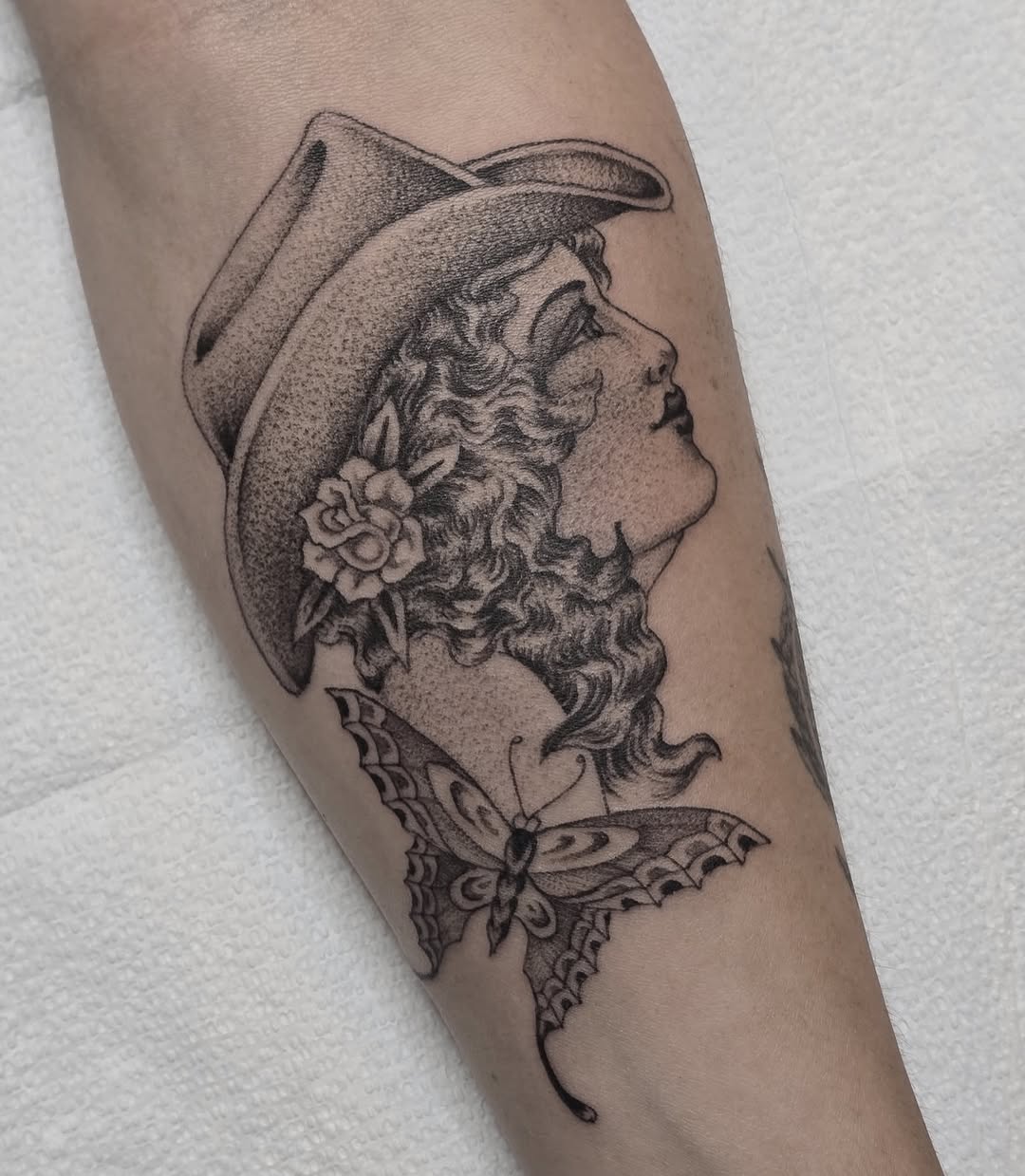 Tattoo by @aarondor — black_and_grey
