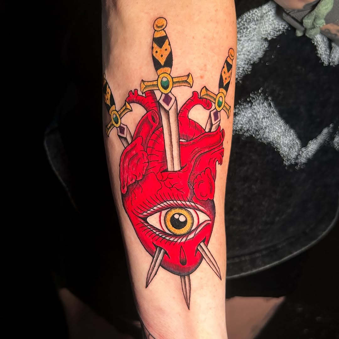 Tattoo by @maiapizarro_art — american_traditional